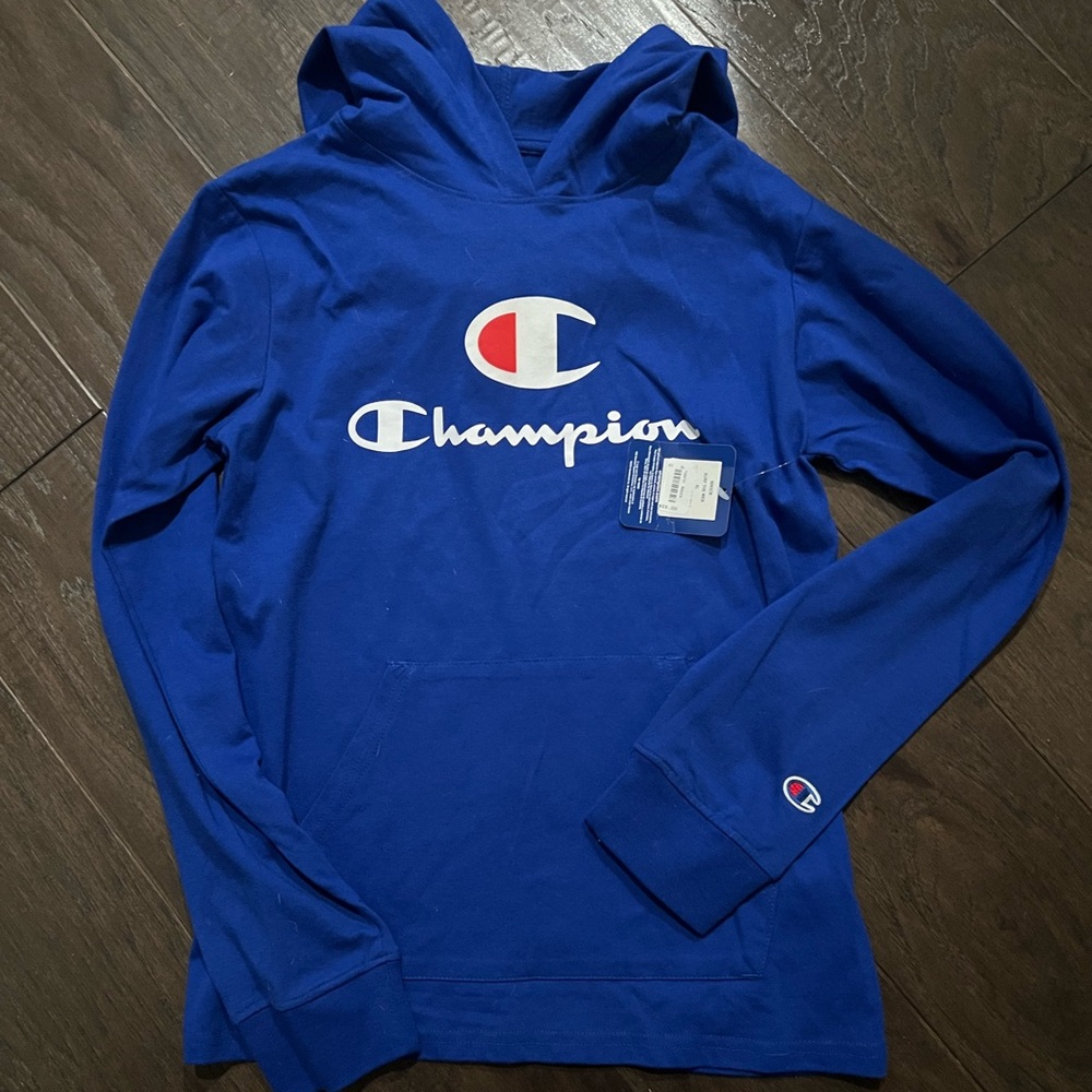 Champion’s Boy’s Hooded T-shirt (XL)